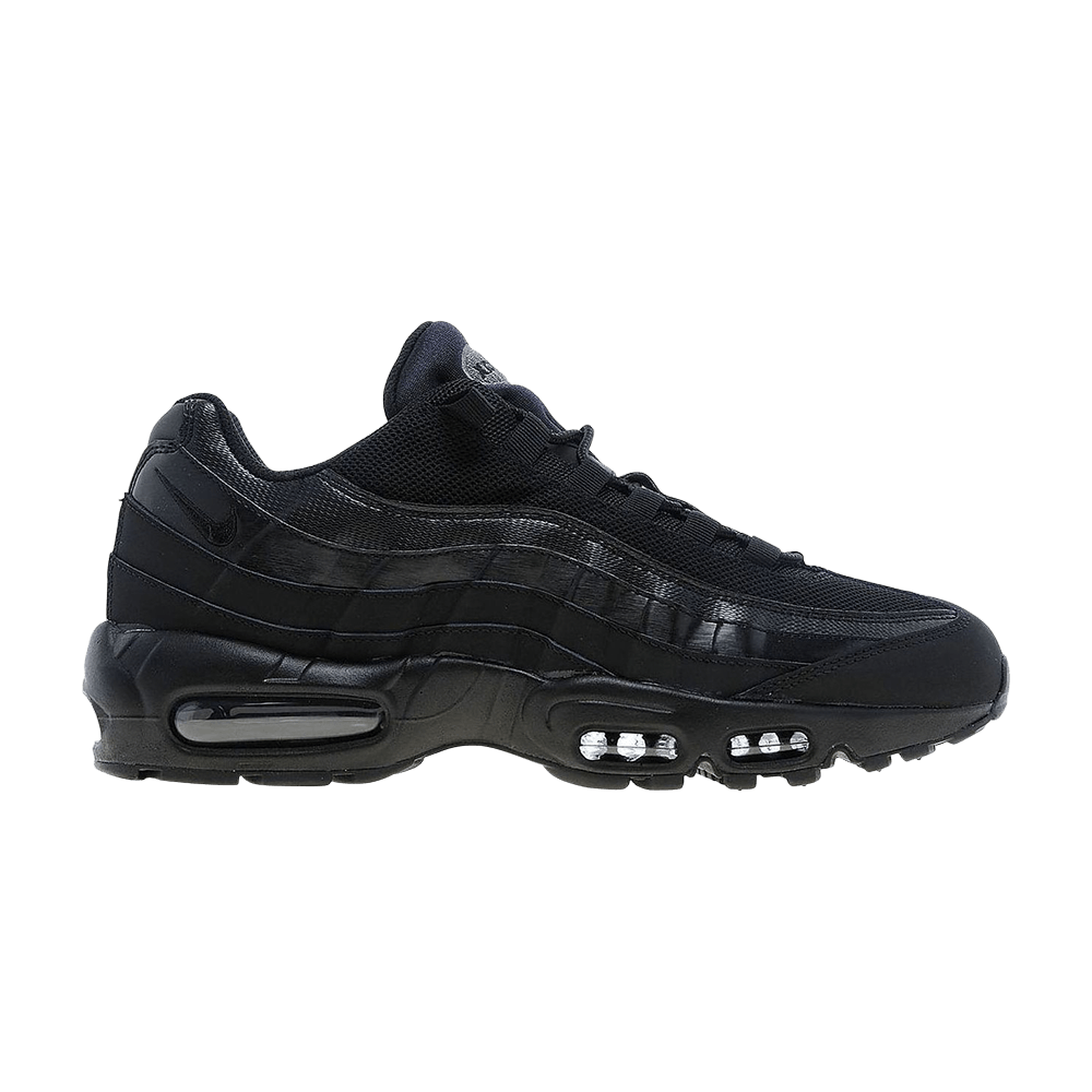 NIKE AIR MAX 95 ‘Triple Black’