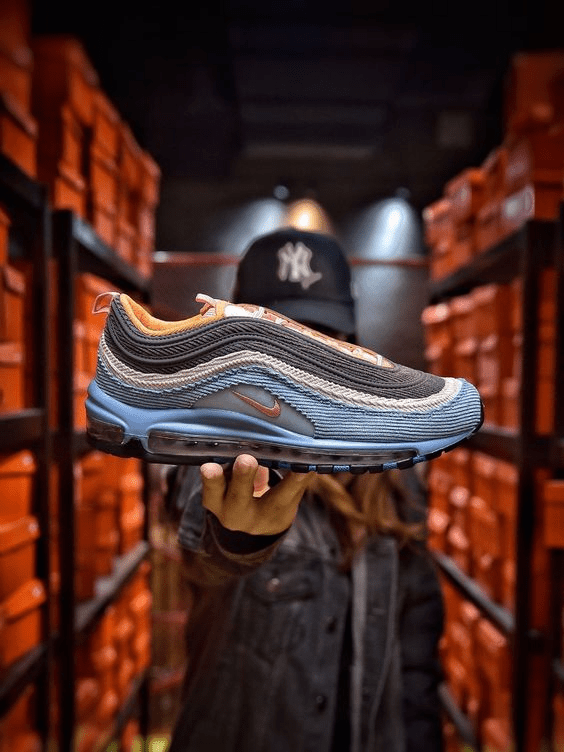 NIKE AIR MAX 97